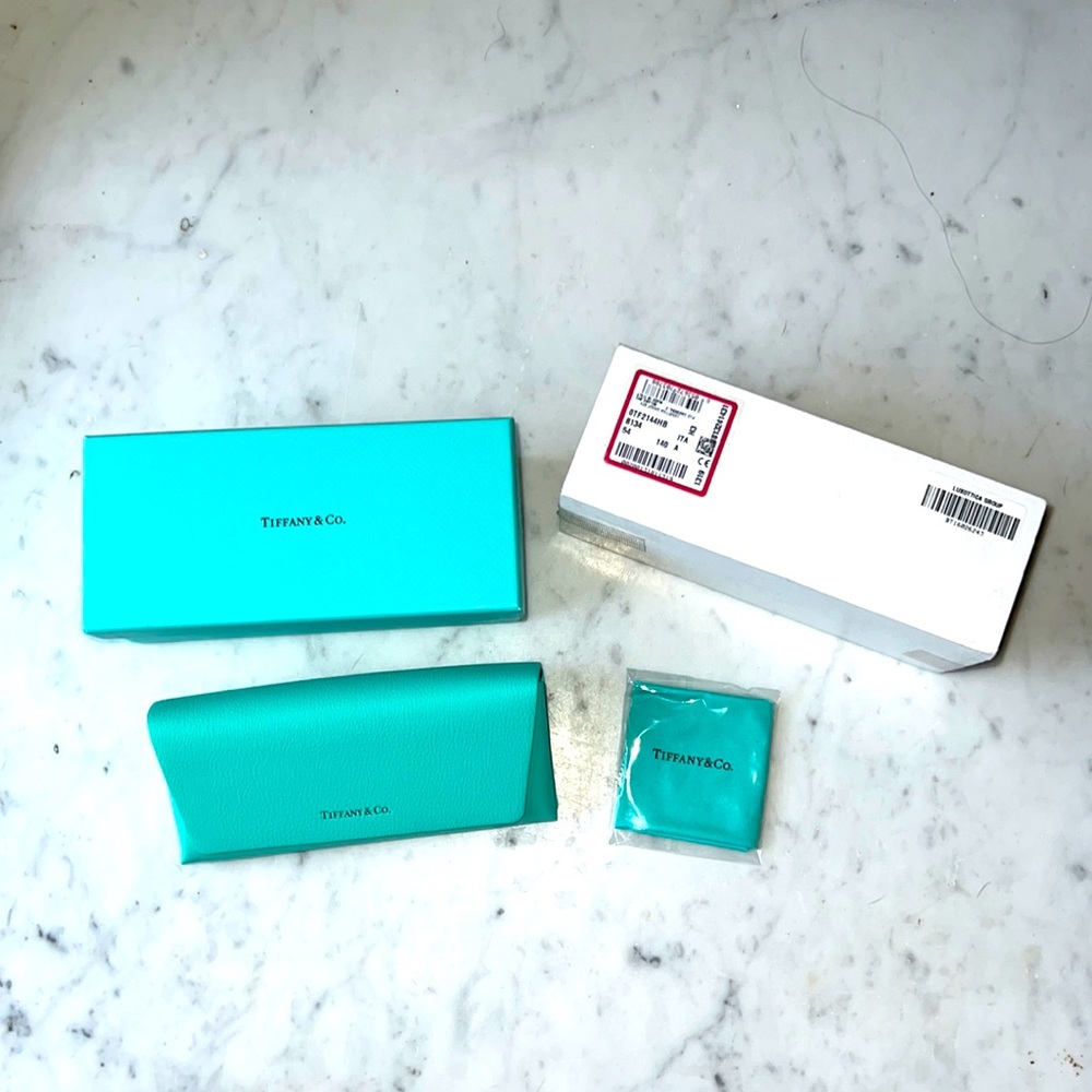 New Tiffany Eyeglasses Case and Accessories